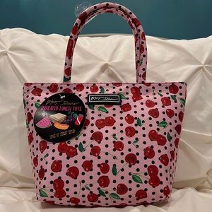 Betsey Johnson Cherries Insulated Lunch Tote NWT 🍒 💗 Cherry Cooler Bag